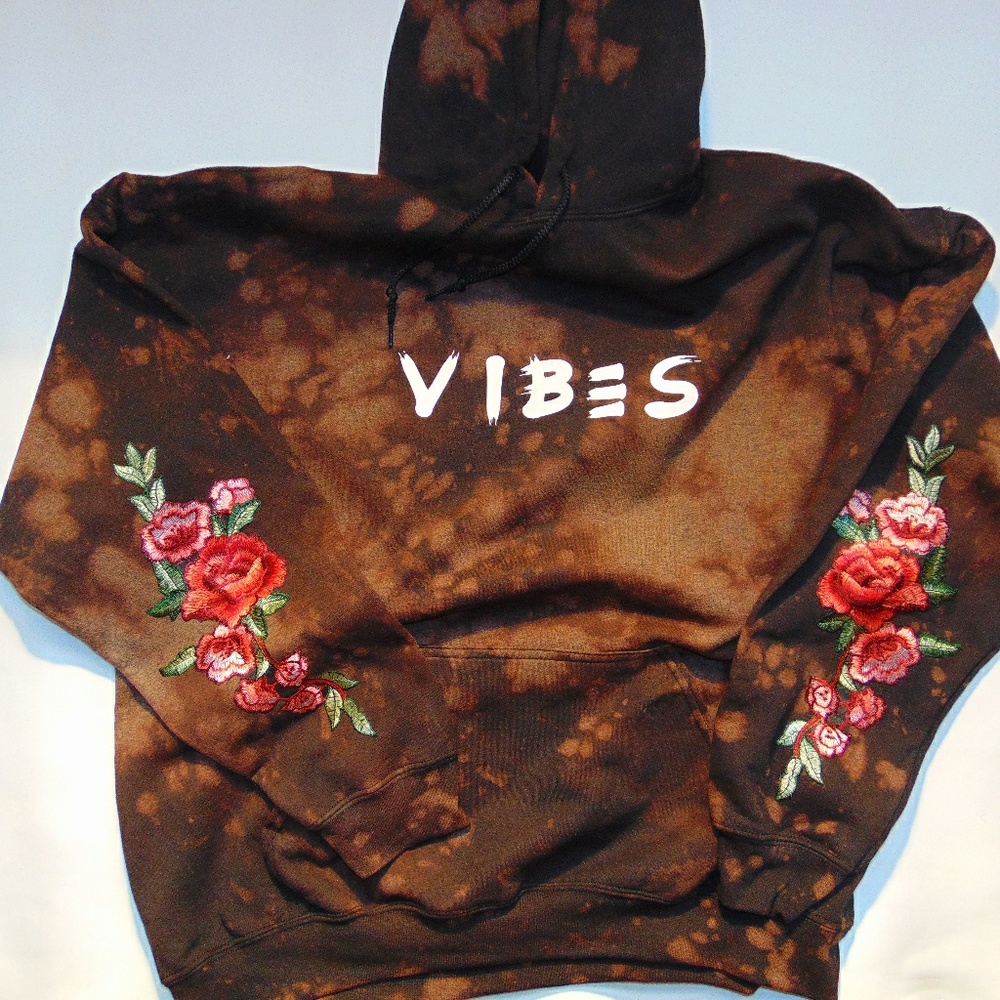 NWT Forever 21 Floral vibes Hoodie - Picture 1 of 4